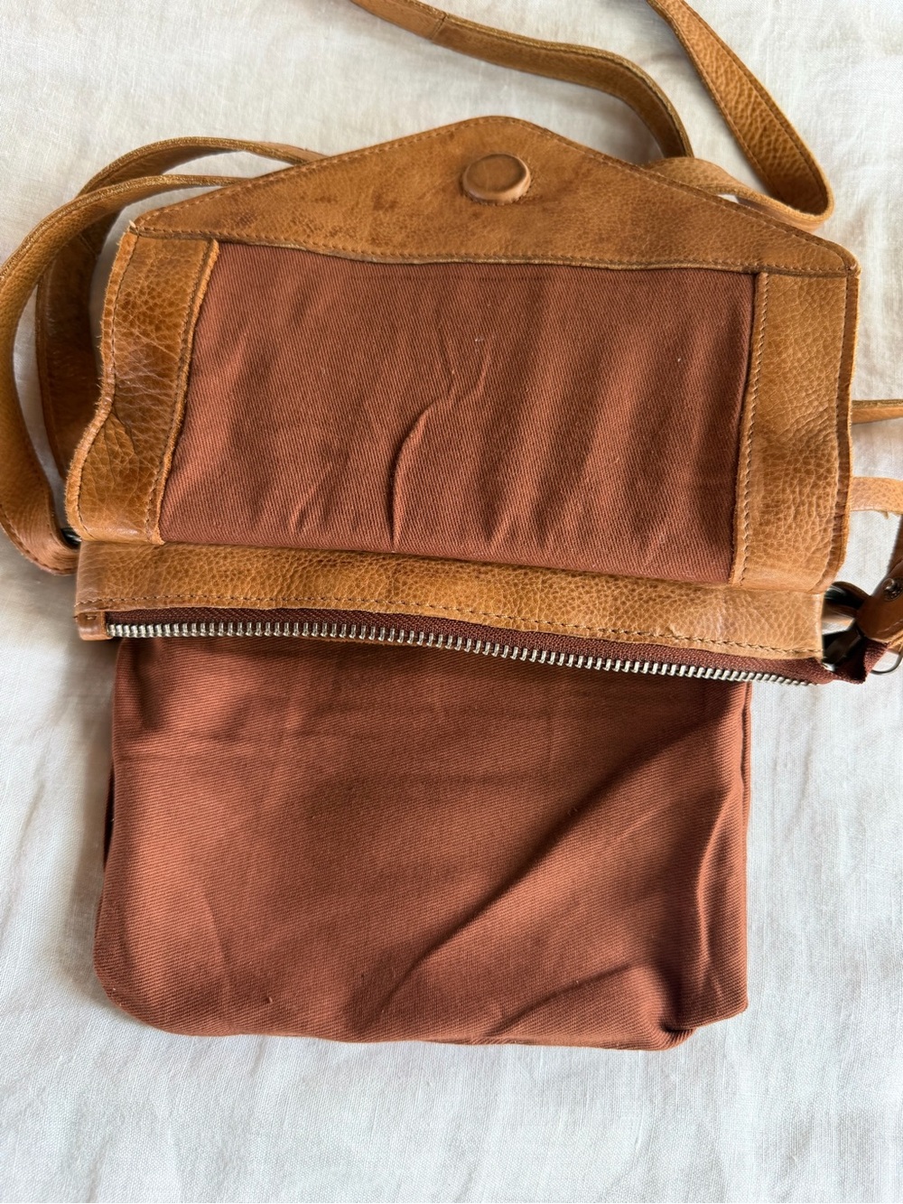 Latico Leathers Cognac Harbor Crossbody - Picture 8 of 9